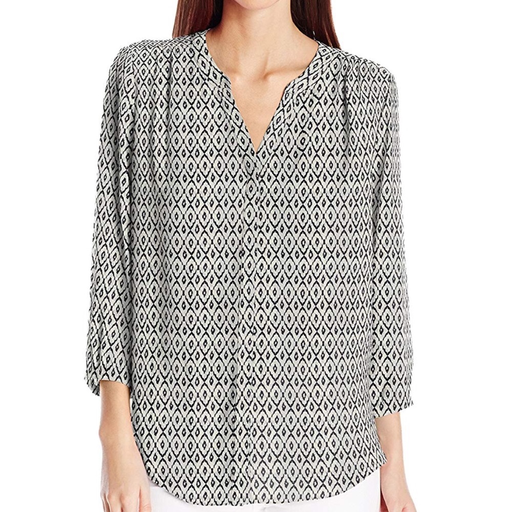 NYDJ black and white blouse